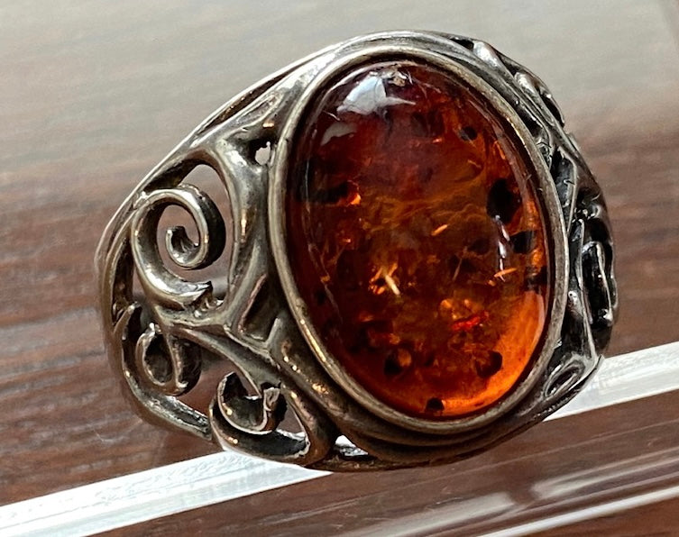 Sterling Silver 925 Amber Cabochon Sz 8.5 Ring Filigree Design Shank