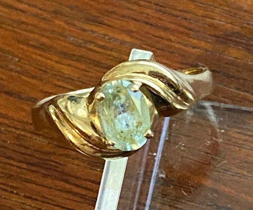 10k Yellow Gold Oval Blue Aquamarine Ring Sz 8