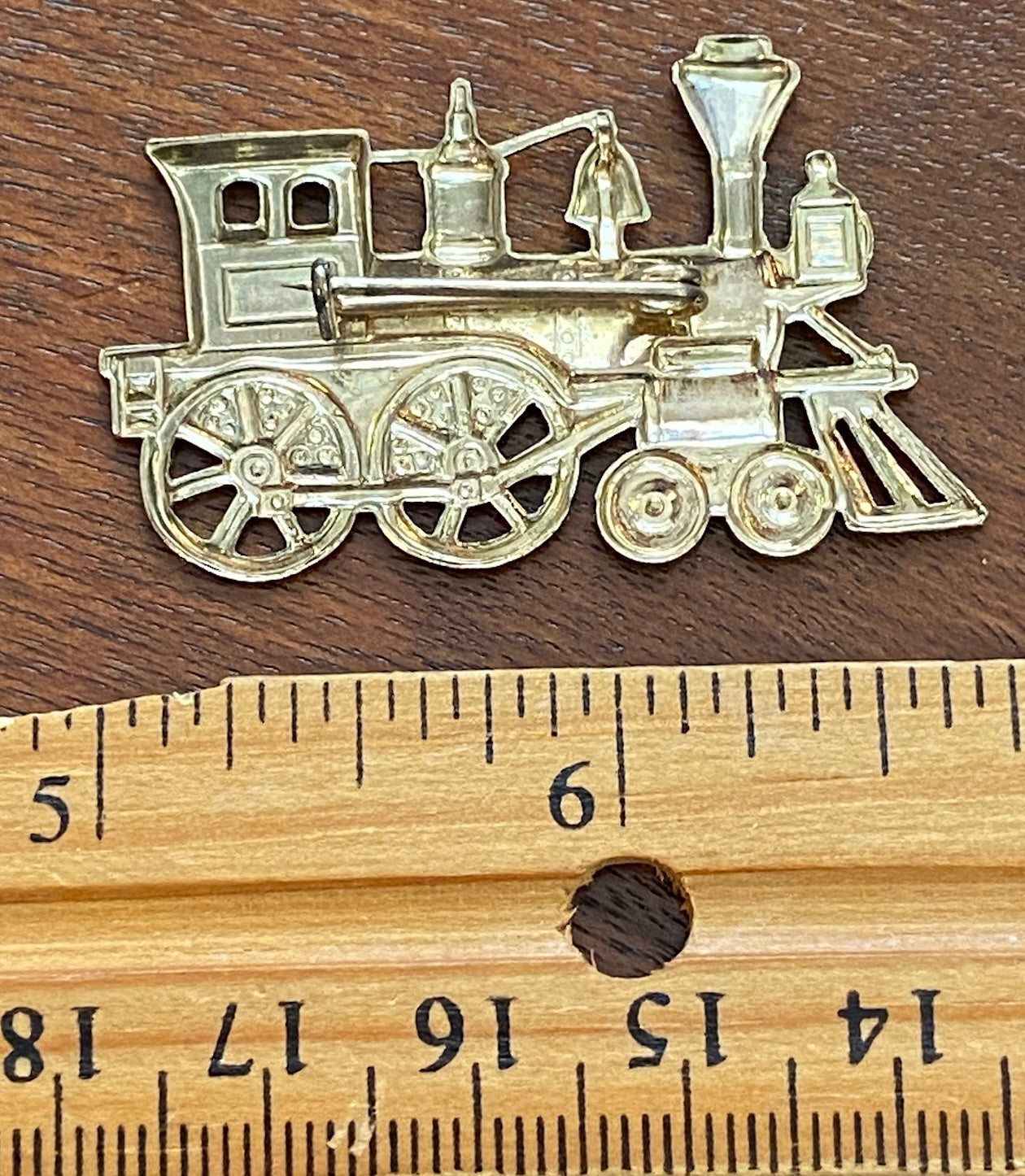 Gold Tone Metal Stamped Train Railroad Caboose Brooch Pin