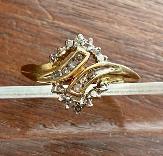 10k Yellow Gold Round Diamond Ring Sz 7.5 - Signed
