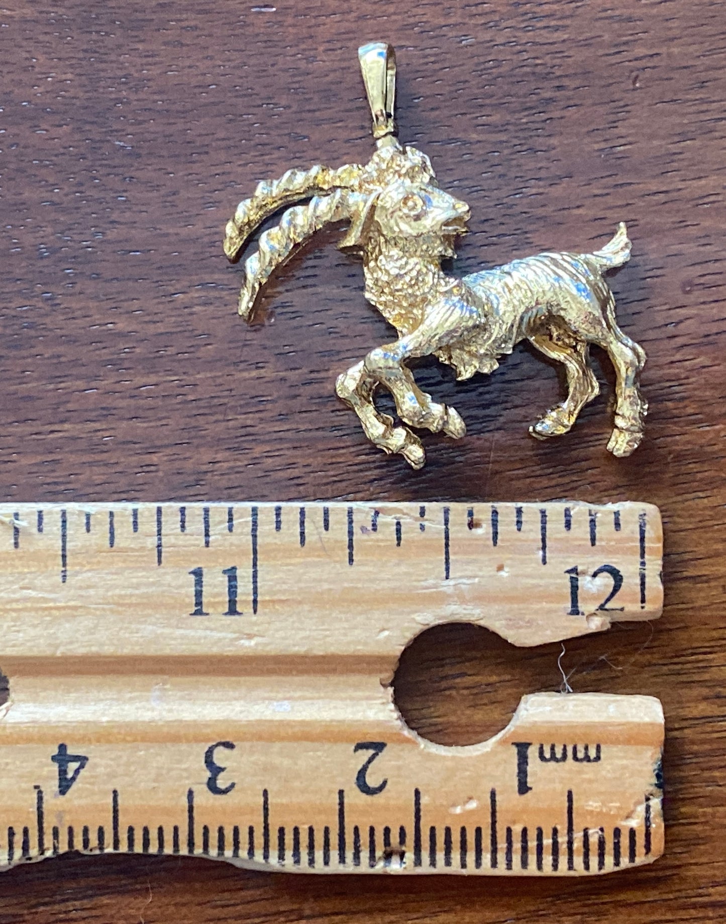 Gold tone Metal Goat Markhor Charm Pendant Twists