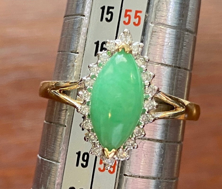 14K Yellow Gold Jade Cabochon Diamond Accent Ring Sz 8