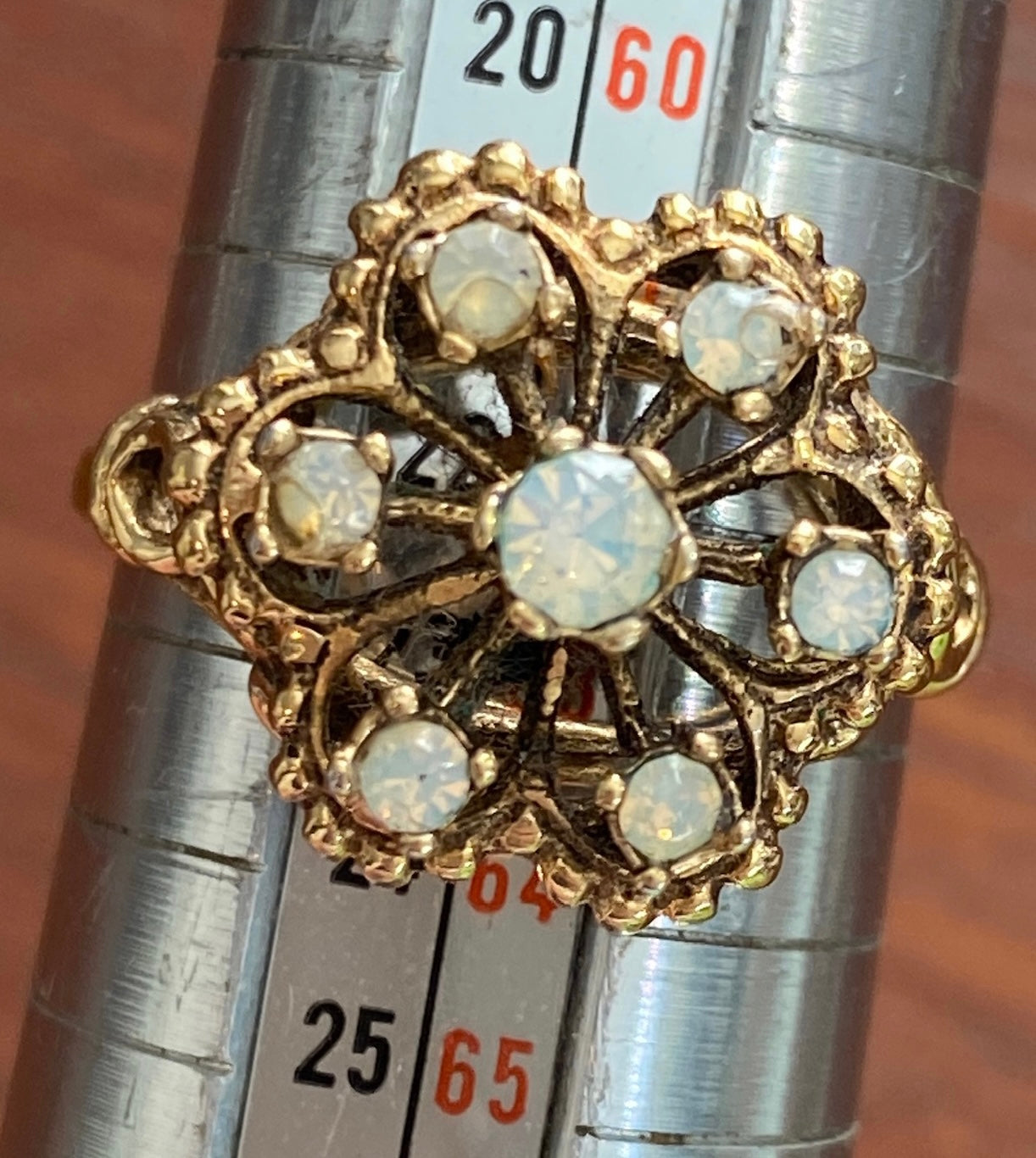 Vintage 18k HGE Faux Opal Rhinestone Cluster Flower Ring Sz 10