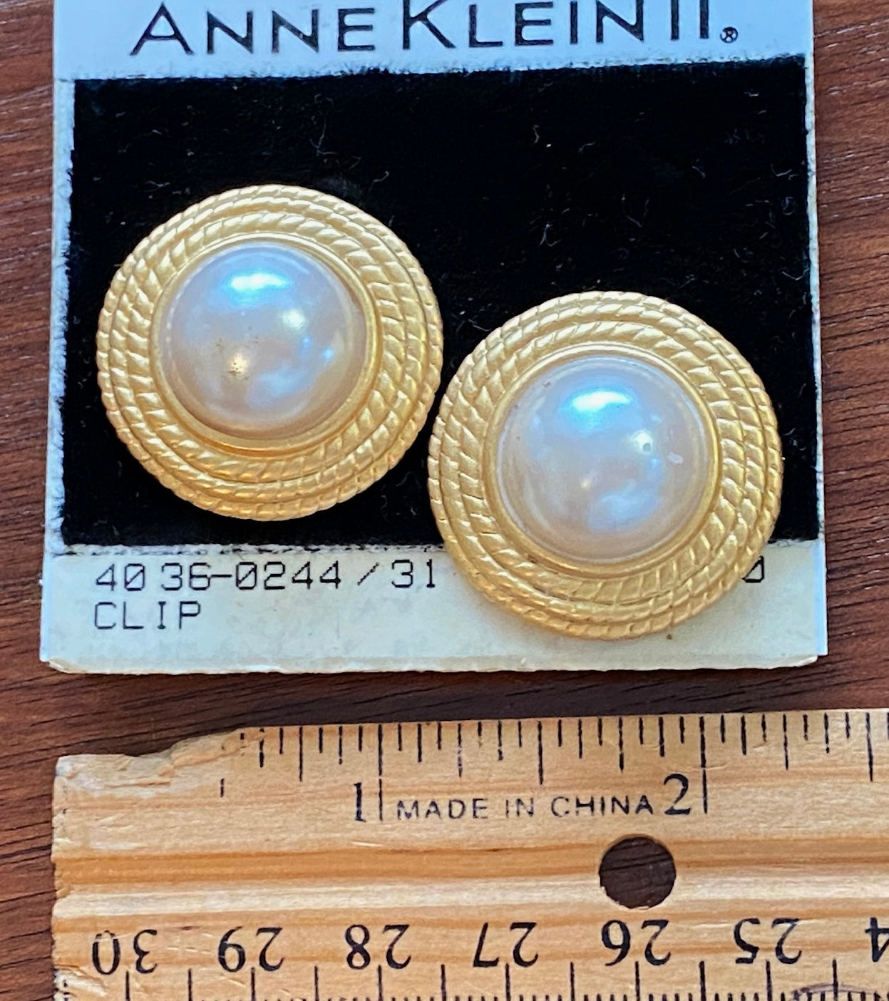 Vintage Anne Klein Gold Rope Faux Pearl Cabochon Clip on Earrings