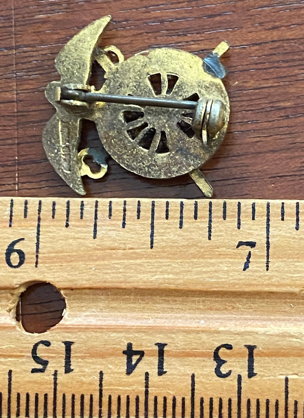 Vintage Gold Tone Enamel Army Quartermaster Corp Brooch Pin