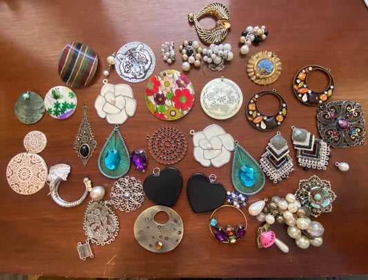Vintage to Now Necklace Pendant Lot Rhinestone Flower & More
