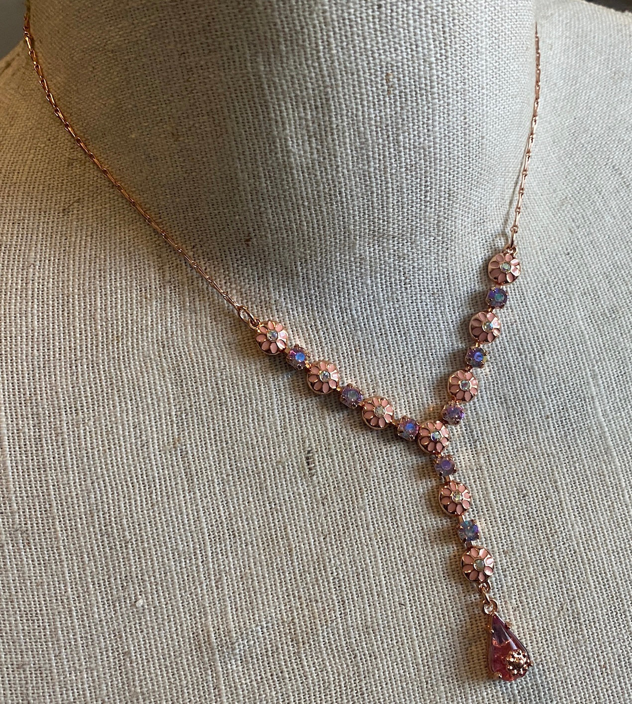 Avon Rose Gold Tone AB Aurora Borealis Pink Enamel Flower Rhinestone Necklace