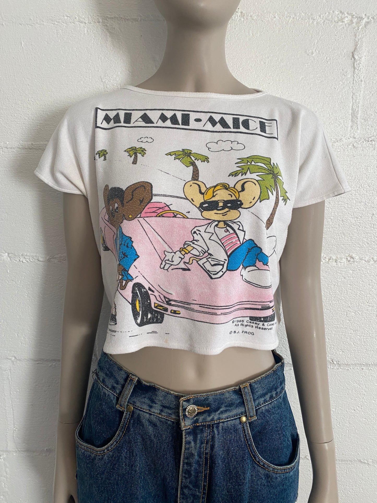 Vintage Womens 1985 Cropped T-Shirt Miami Mice Graphic Print Sz S/M