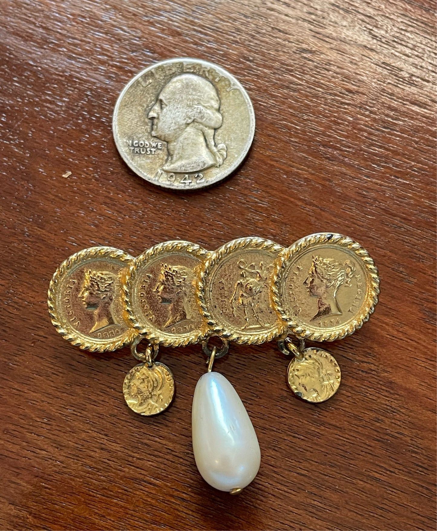 Faux Goldtone Coin Brooch Pin w Tear Drop Pearl