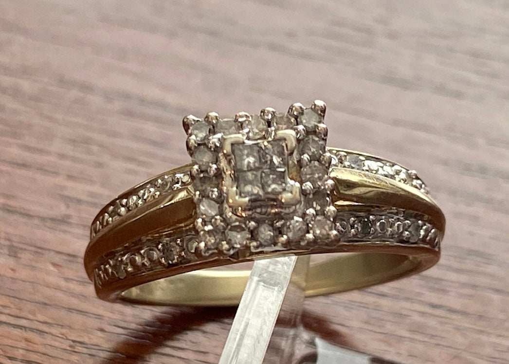 10k Yellow Gold 1/3ctw Diamond Quad Princess Engagement Ring Sz 6.75