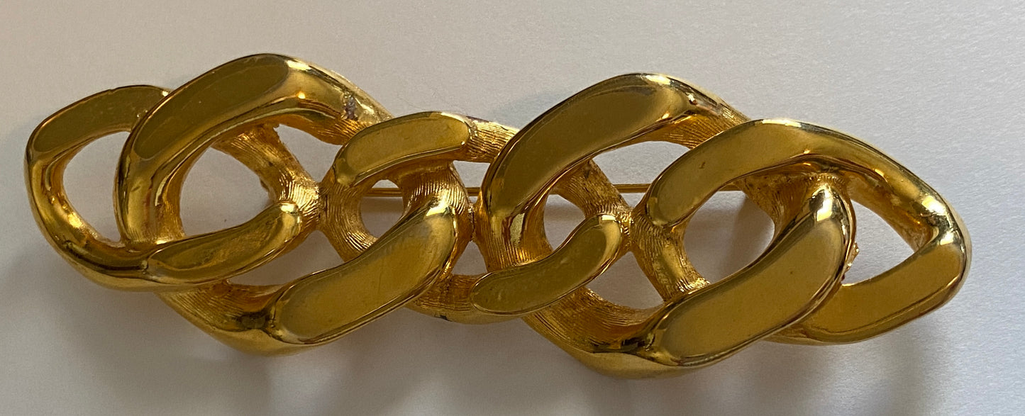Vintage Gold Tone Metal Curb Chain Large Bar Brooch Pin