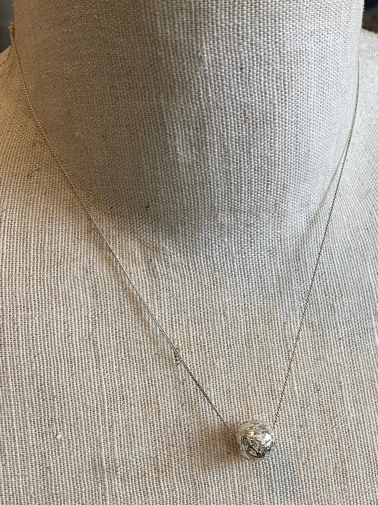 Sterling Silver 925 Barrel Slide Bead Filigree Necklace 18" Long